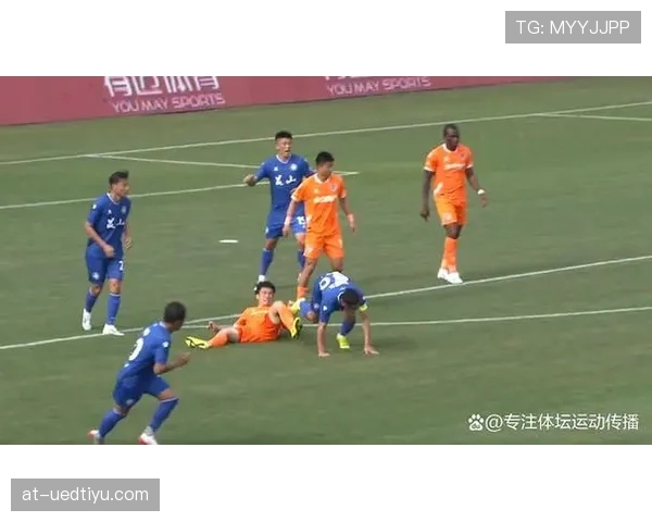 进攻犯规判罚要点：身体接触与争位界限解析